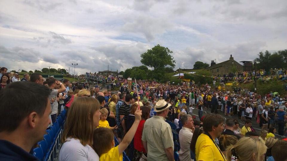 The crowds at The Fleece Inn